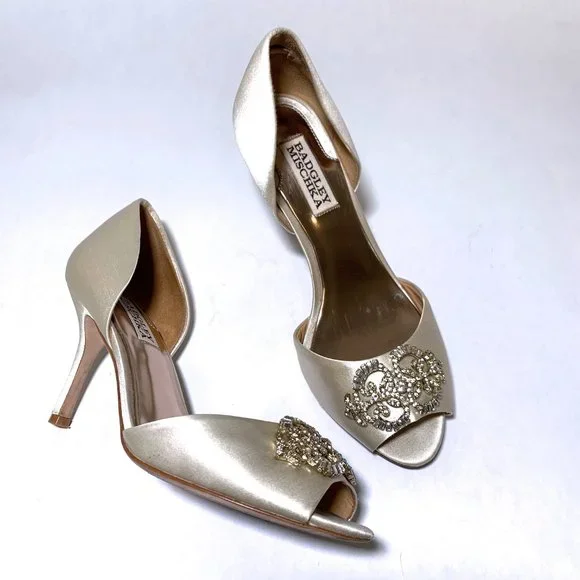 Badgley Mischka Shoes Badgley Mischka Salsa Satin Jewel
